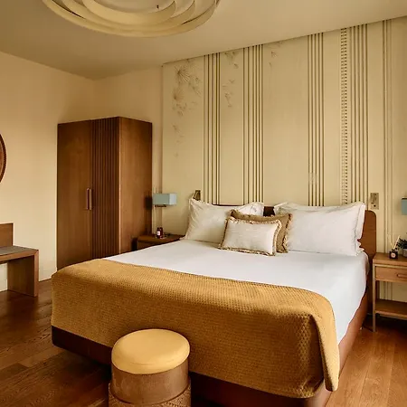Hotel El Pilar Andalucia 4*