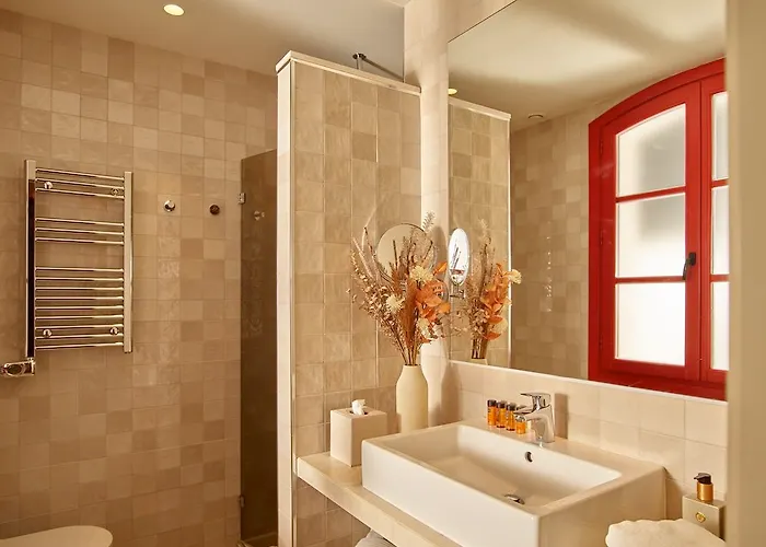 El Pilar Andalucia 埃斯特波纳