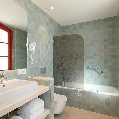 El Pilar Andalucia ホテル