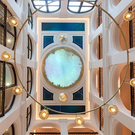 El Pilar Andalucia ホテル 4*