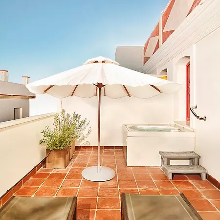 El Pilar Andalucia ホテル エステポナ