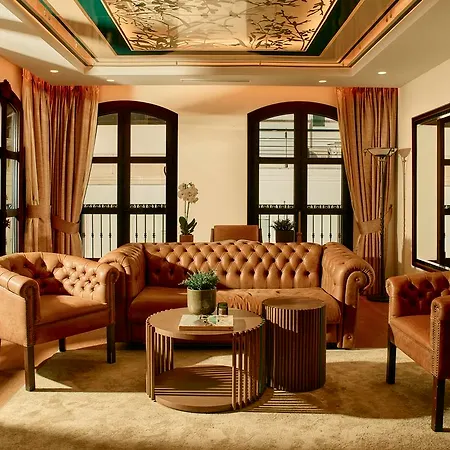 El Pilar Andalucia エステポナ