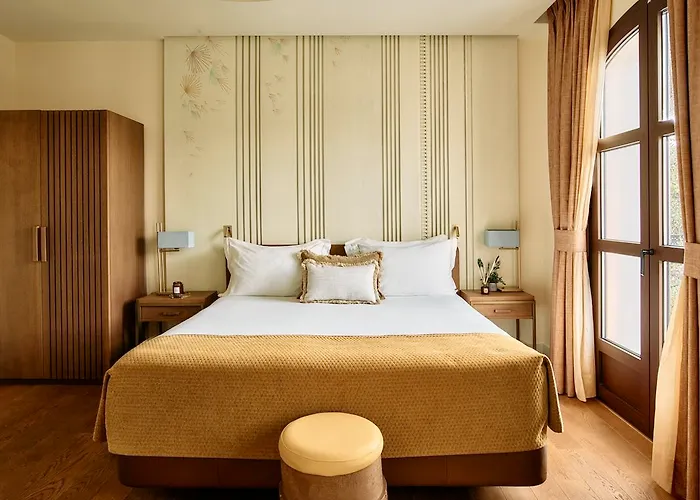 Hotel El Pilar Andalucia 4*