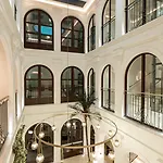 El Pilar Andalucia 에스테포나